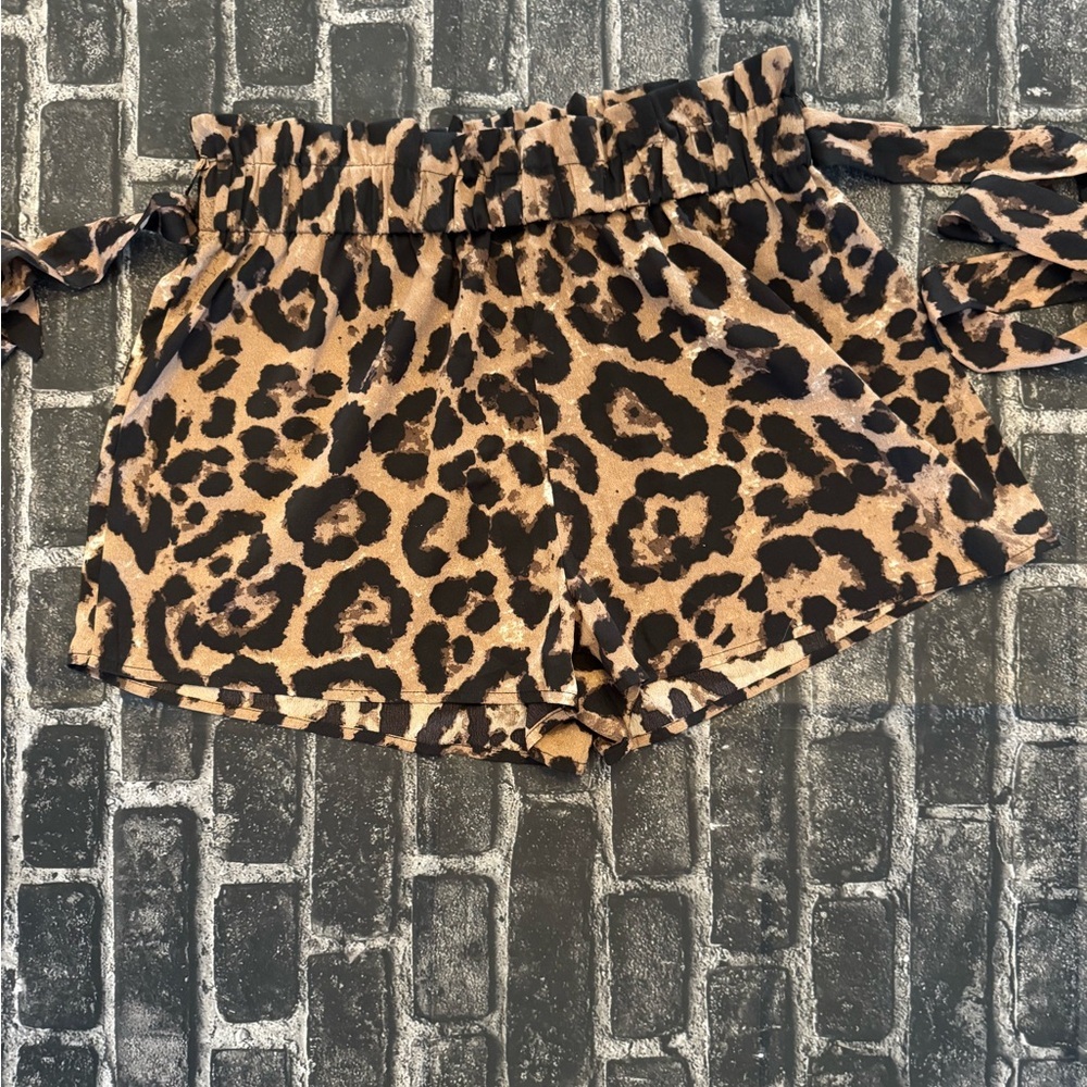 SHEIN Animal Print High Waist Shorts